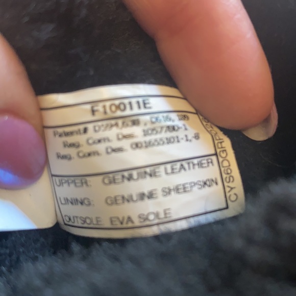 UGG Tall Bailey Button Boot 6 GUC Black - Picture 10 of 16